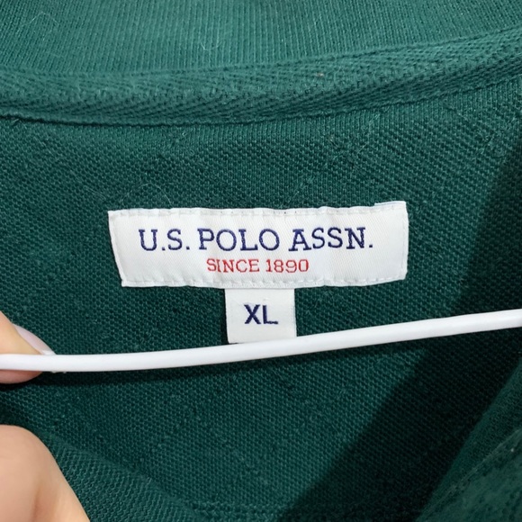 Vintage cropped USPA polo 💚💛 - Picture 3 of 3